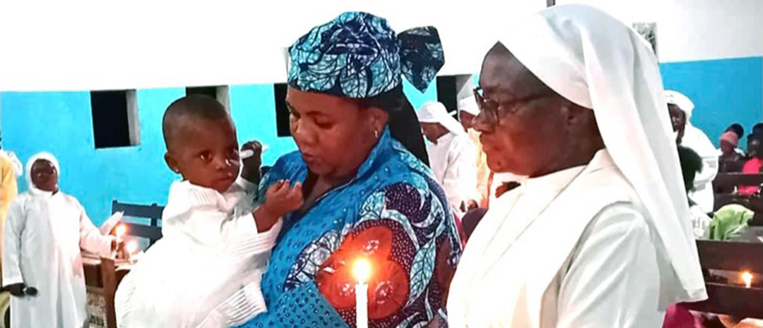 Camerun: l’accoglienza della piccola Emmanuelle
